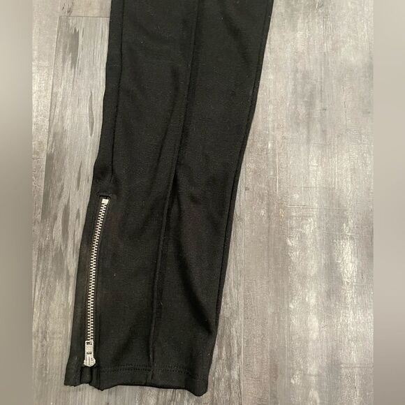 NWT black leggings with ankle zipper size XXL - Picture 2 of 8